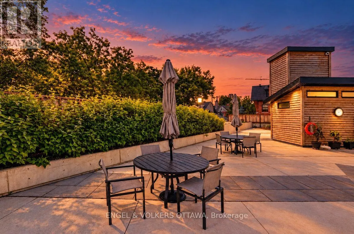 505 - 373 LAURIER AVENUE E