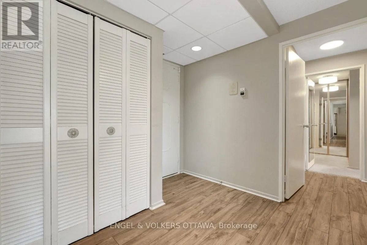 505 - 373 LAURIER AVENUE E