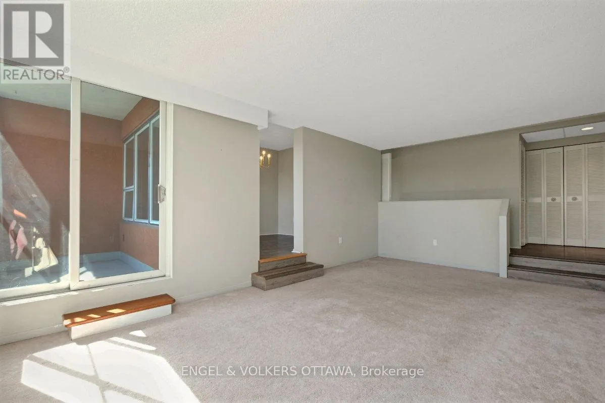 505 - 373 LAURIER AVENUE E