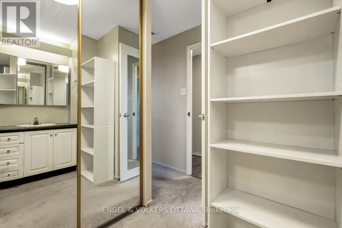 505 - 373 LAURIER AVENUE E
