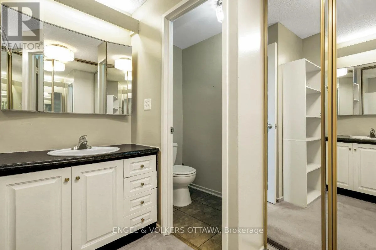 505 - 373 LAURIER AVENUE E