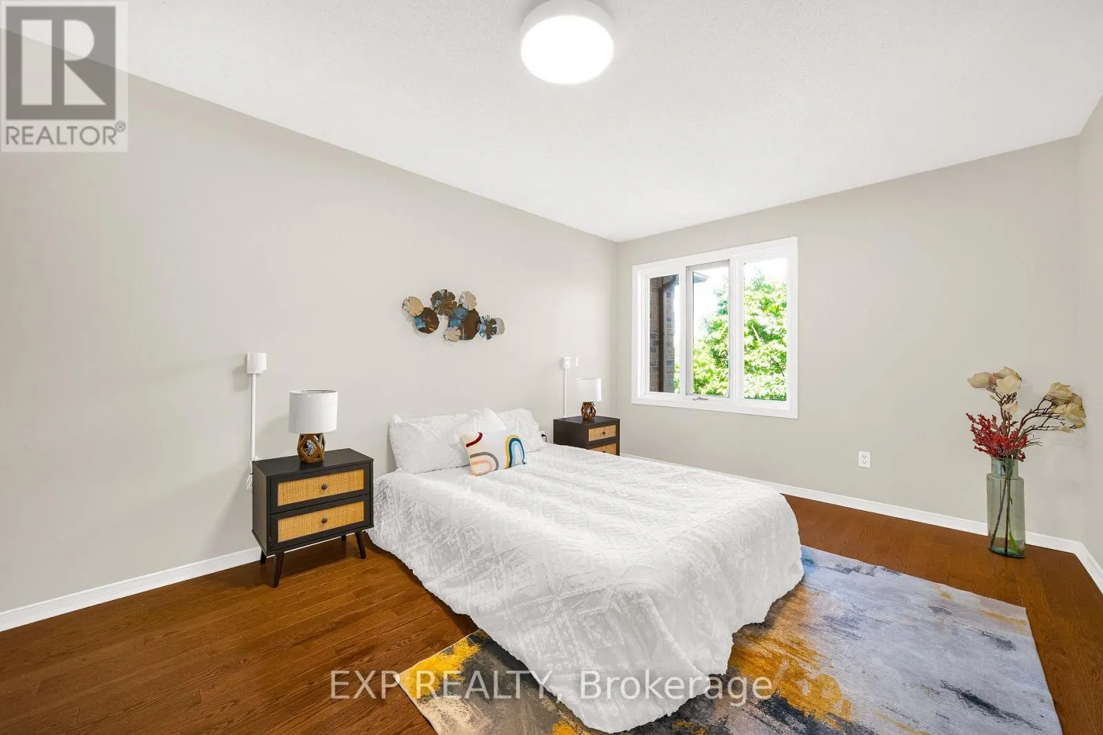 105 SOUTHPORT DRIVE