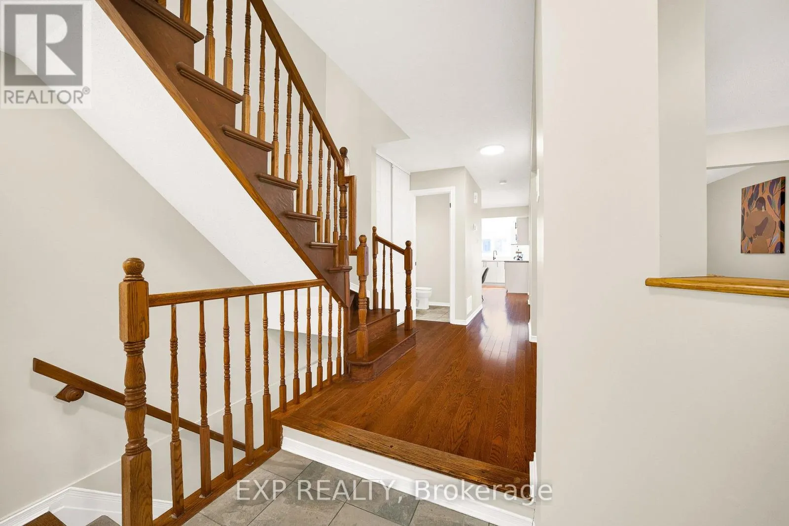 105 SOUTHPORT DRIVE