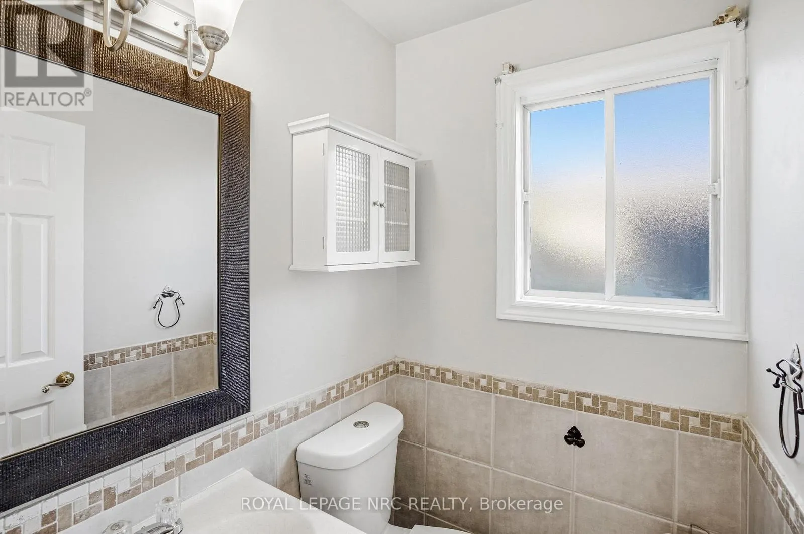 6033 WILDROSE CRESCENT