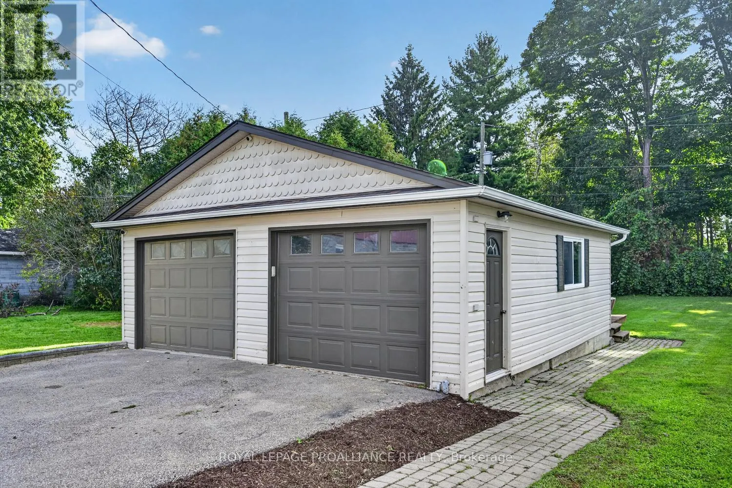 304 OXFORD AVENUE