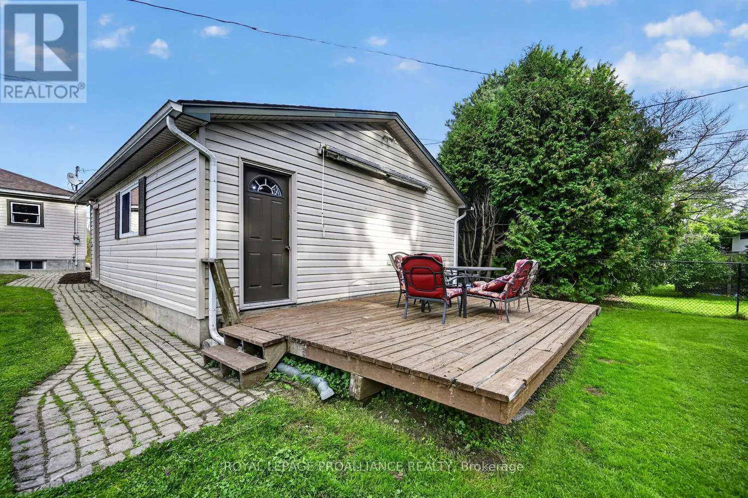 304 OXFORD AVENUE