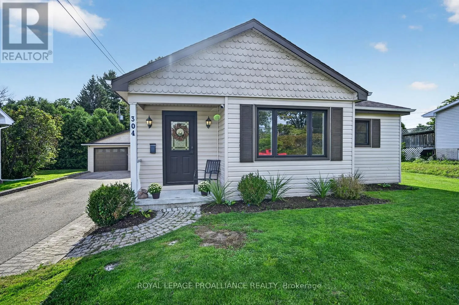 304 OXFORD AVENUE