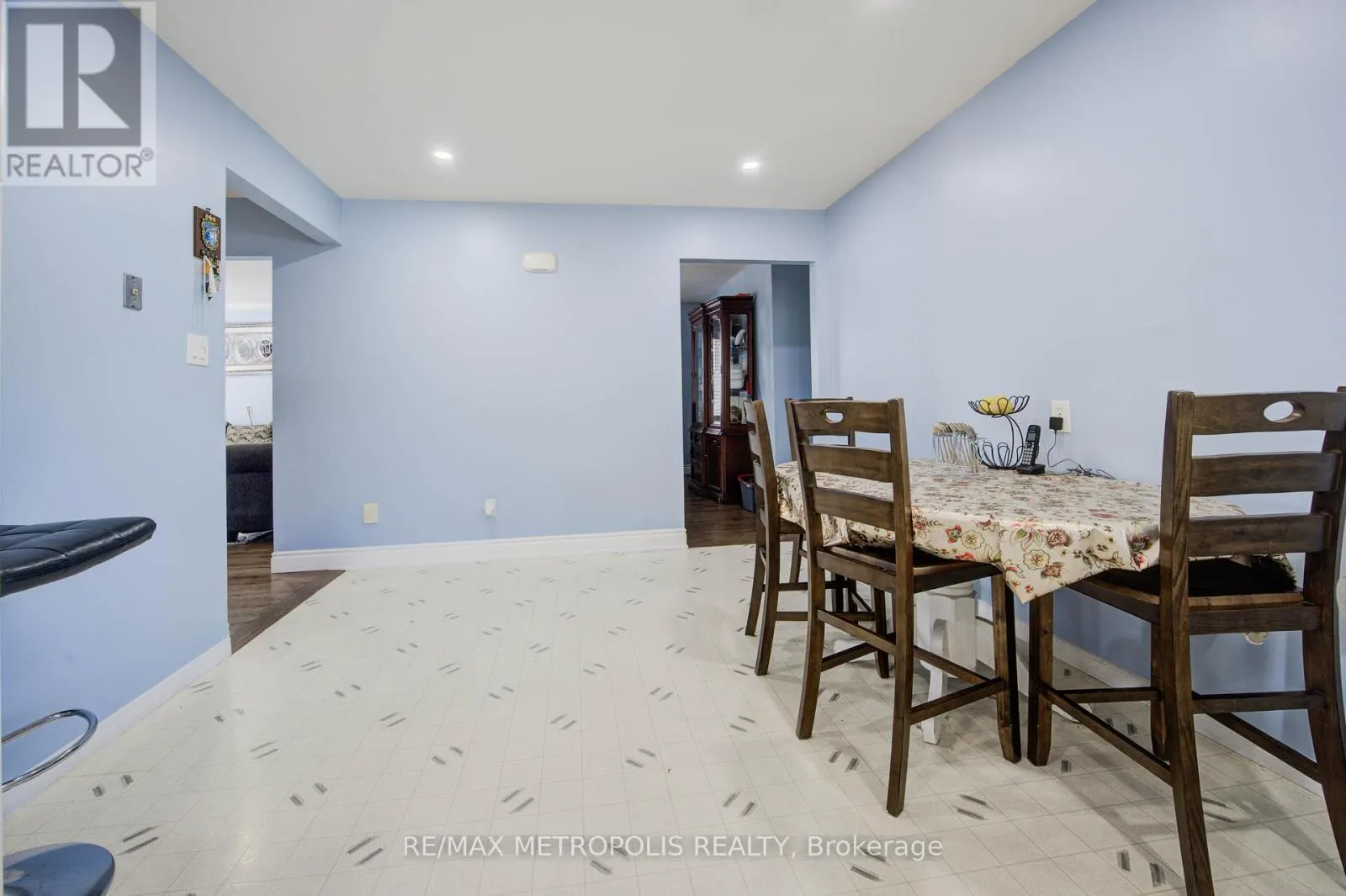 258 SAGINAW PARKWAY