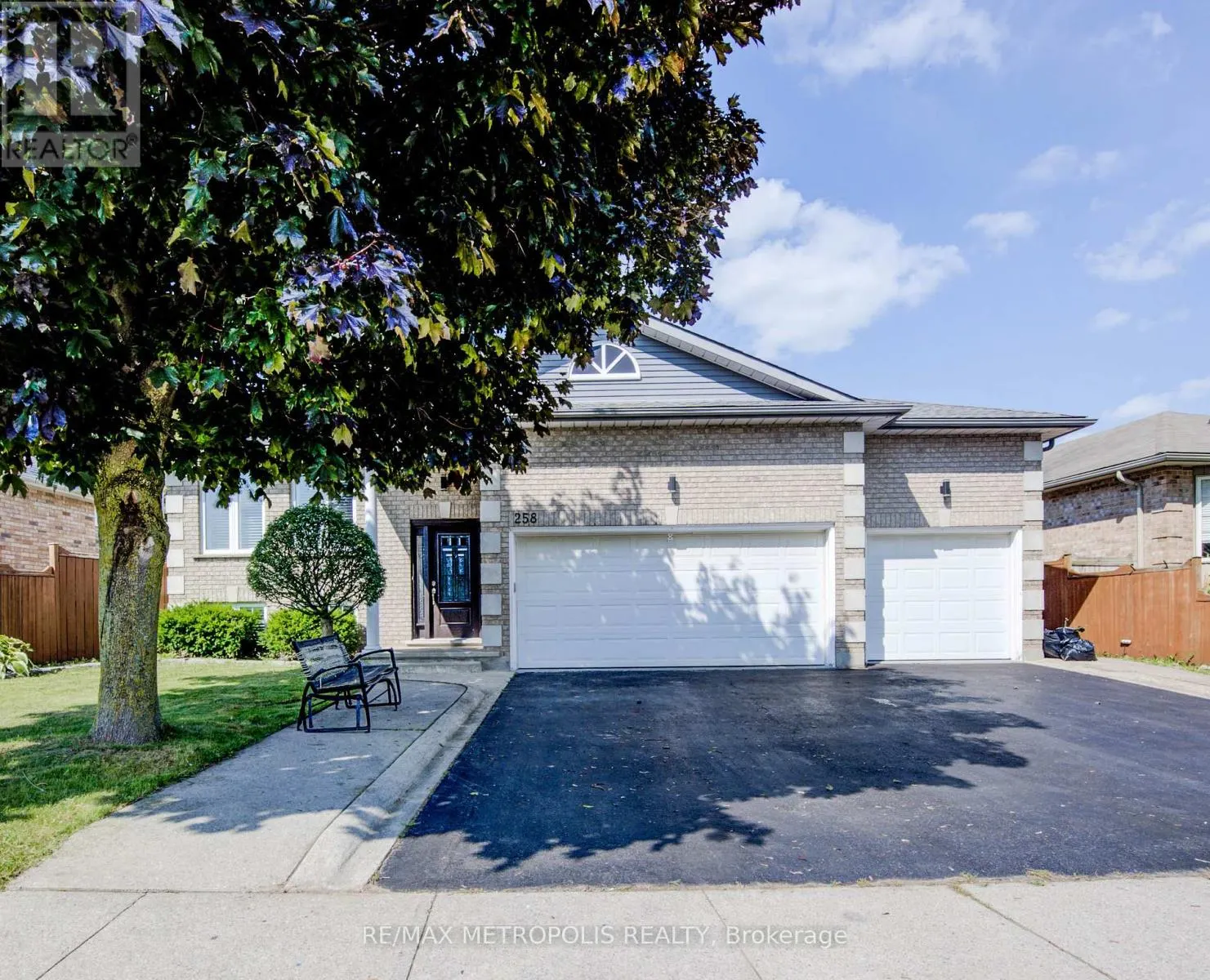 258 SAGINAW PARKWAY