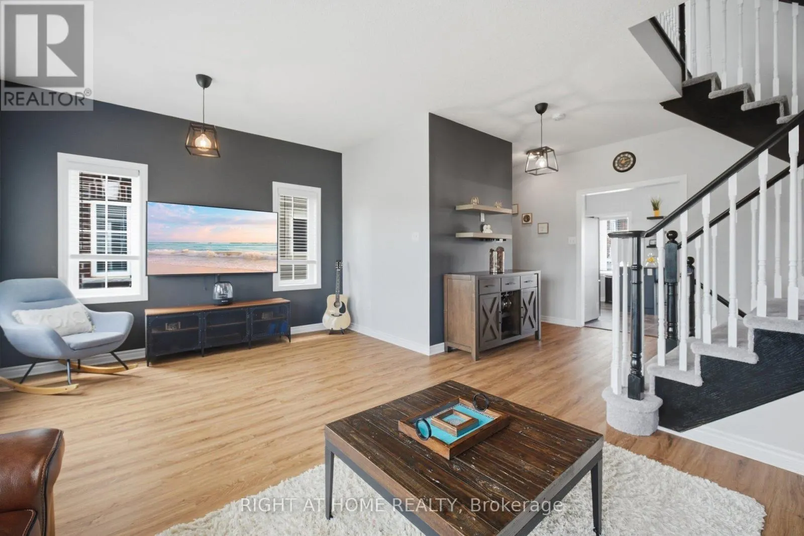 73 - 88 DECORSO DRIVE