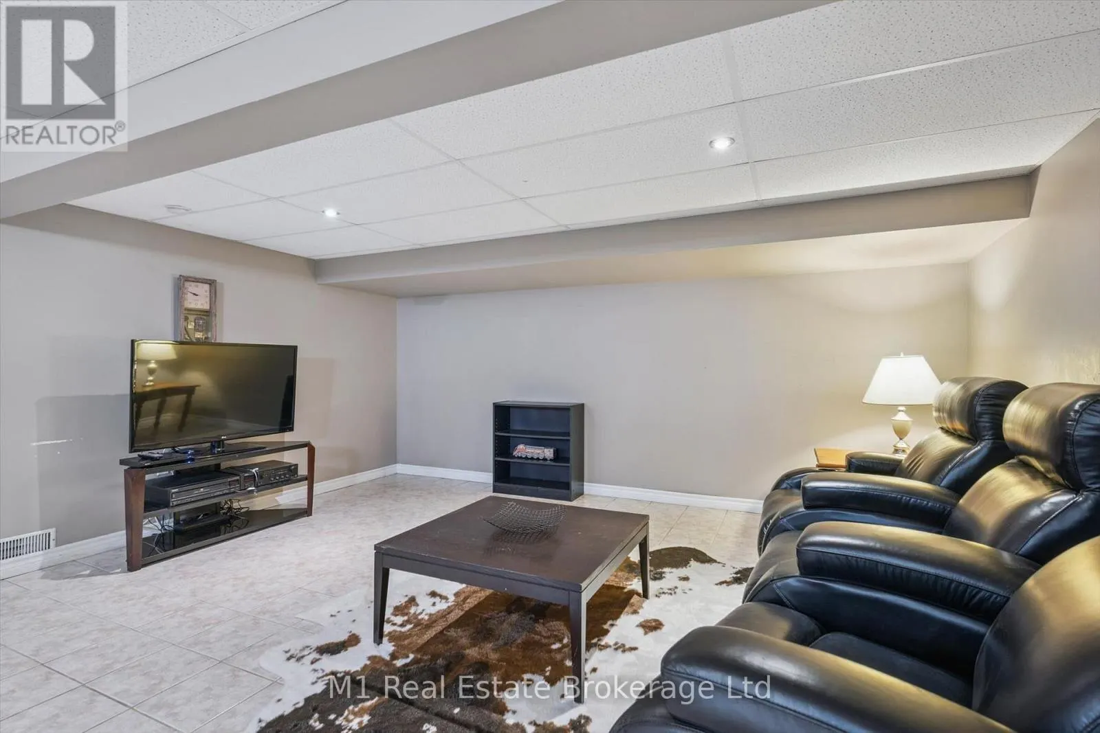 106 BELLAMY CRESCENT