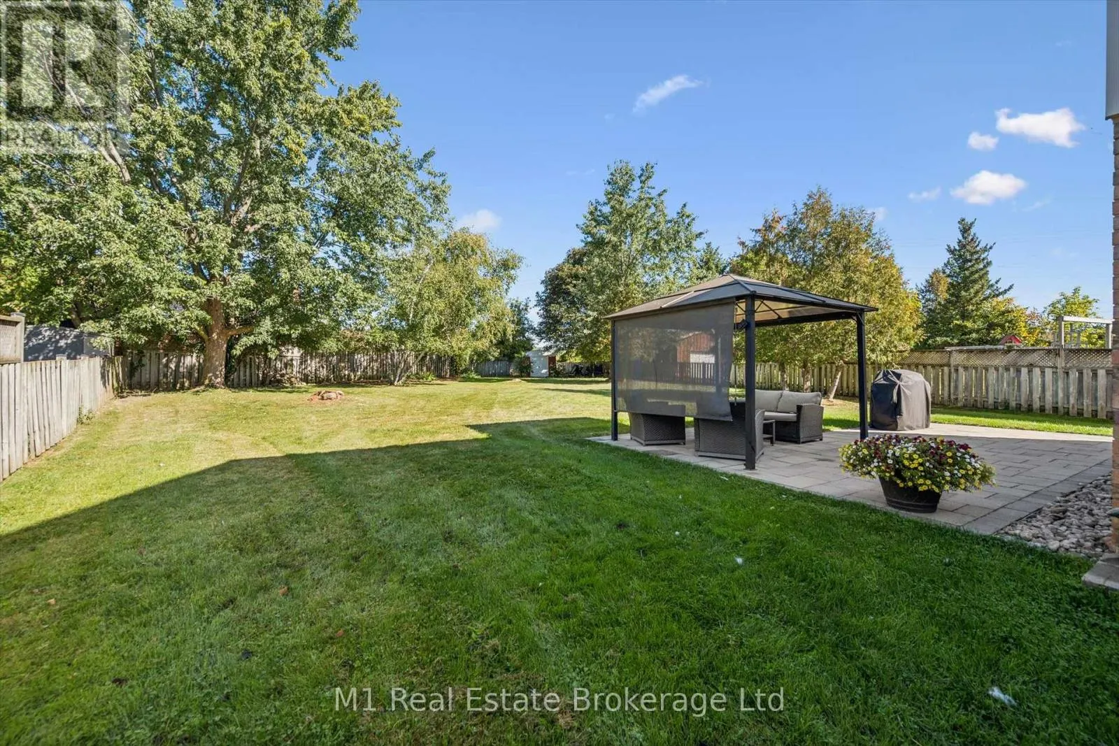 106 BELLAMY CRESCENT