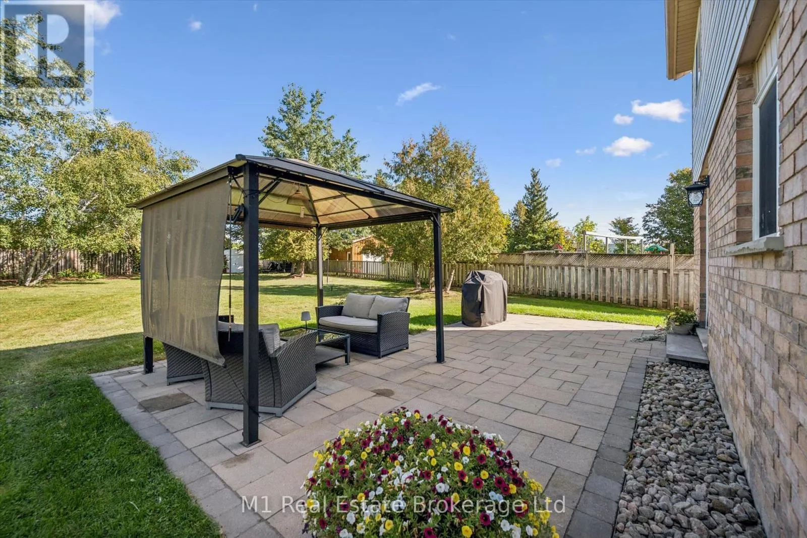 106 BELLAMY CRESCENT