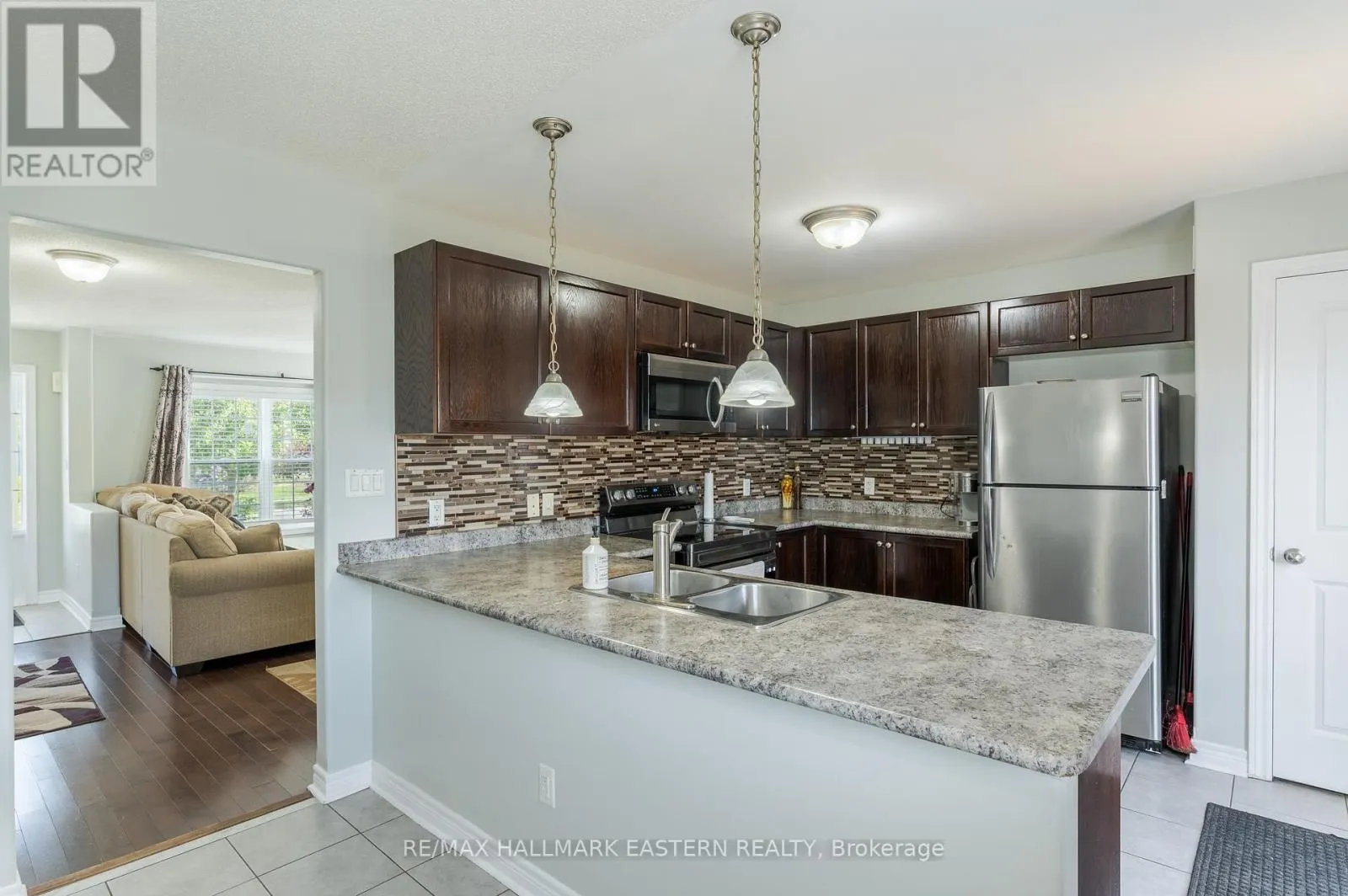 247 BOWEN DRIVE