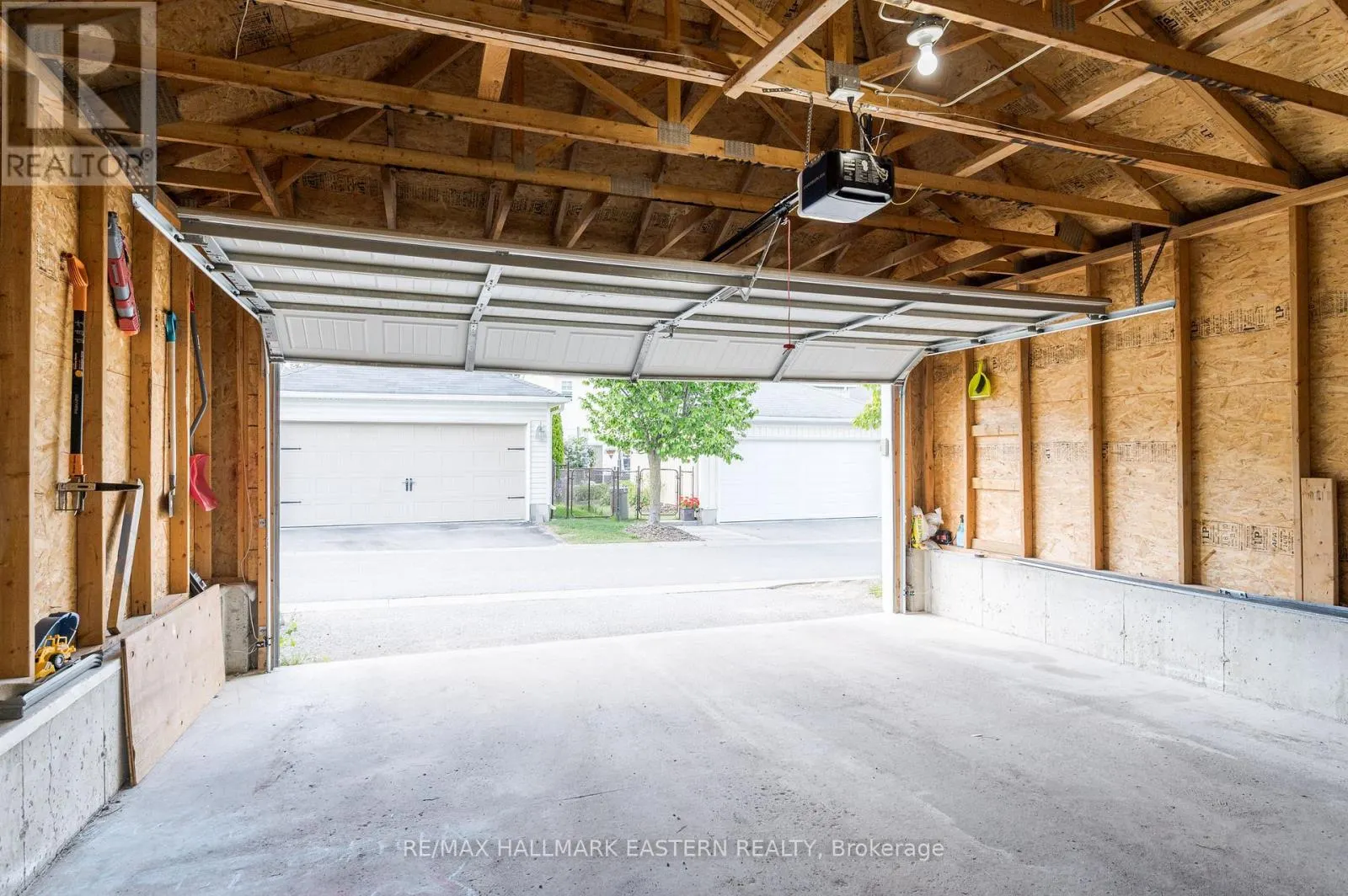247 BOWEN DRIVE