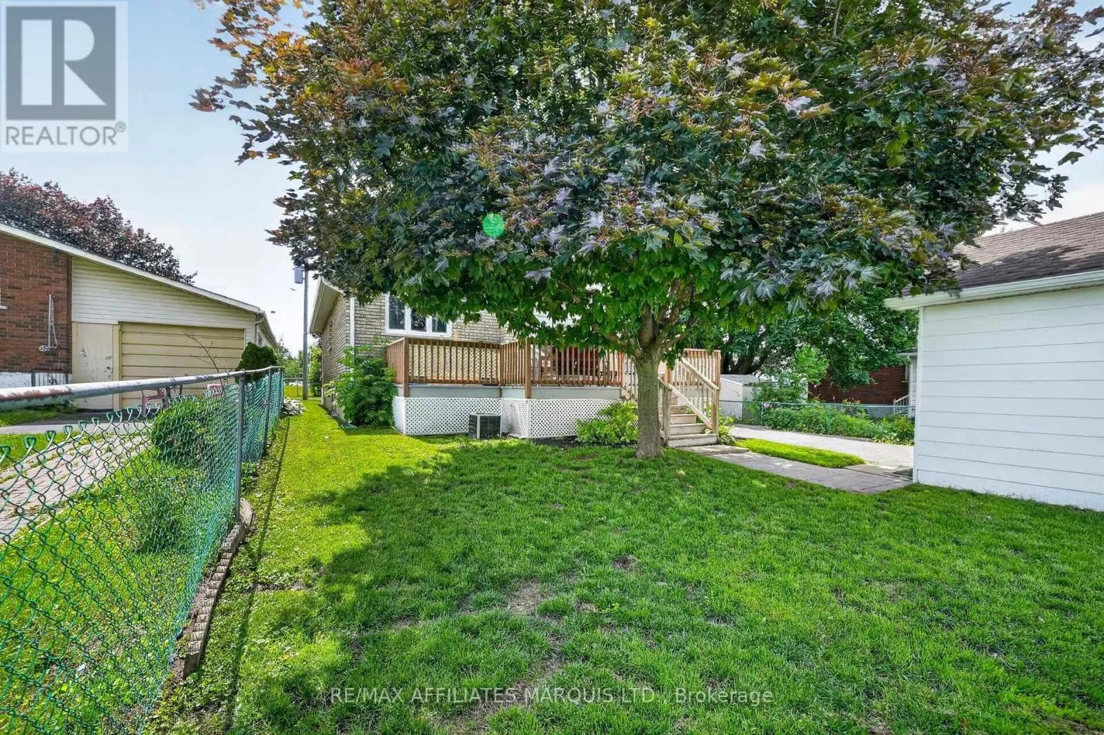 824 ALICE STREET