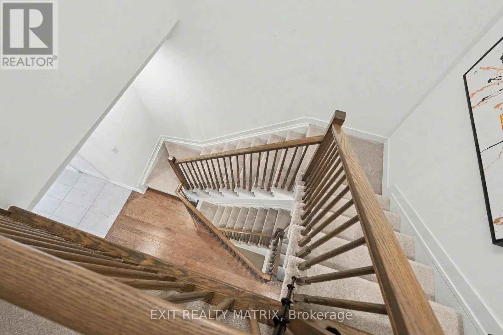 656 PUTNEY CRESCENT