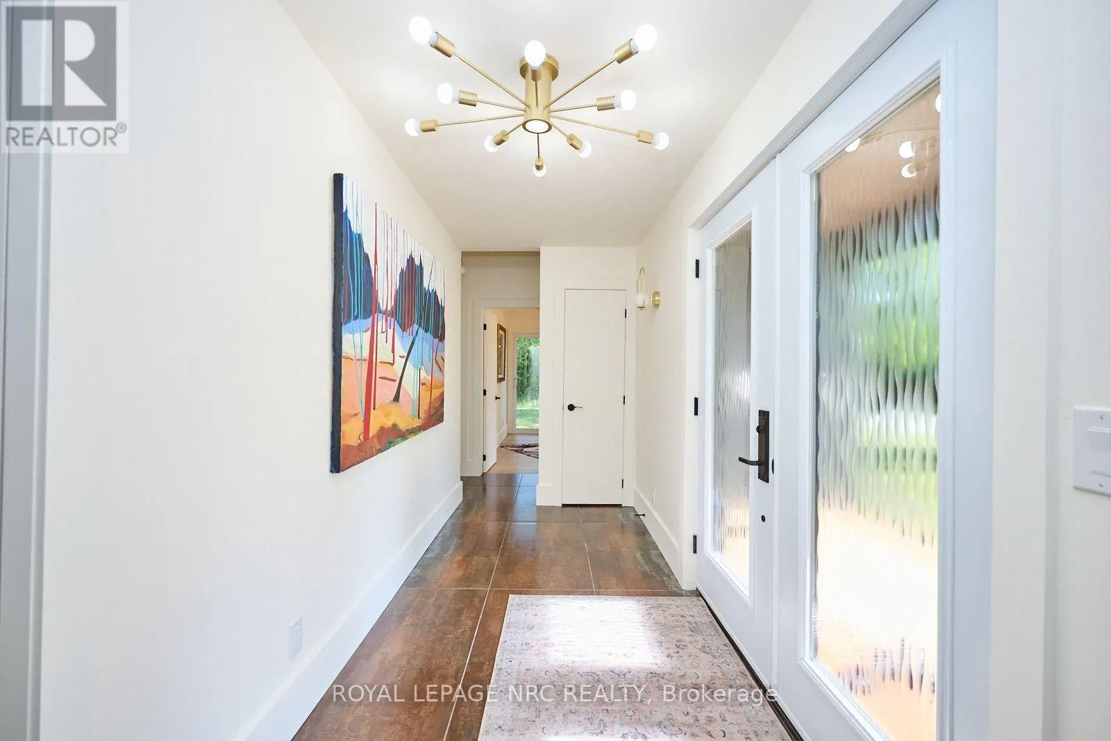 1904 MACDONALD DRIVE
