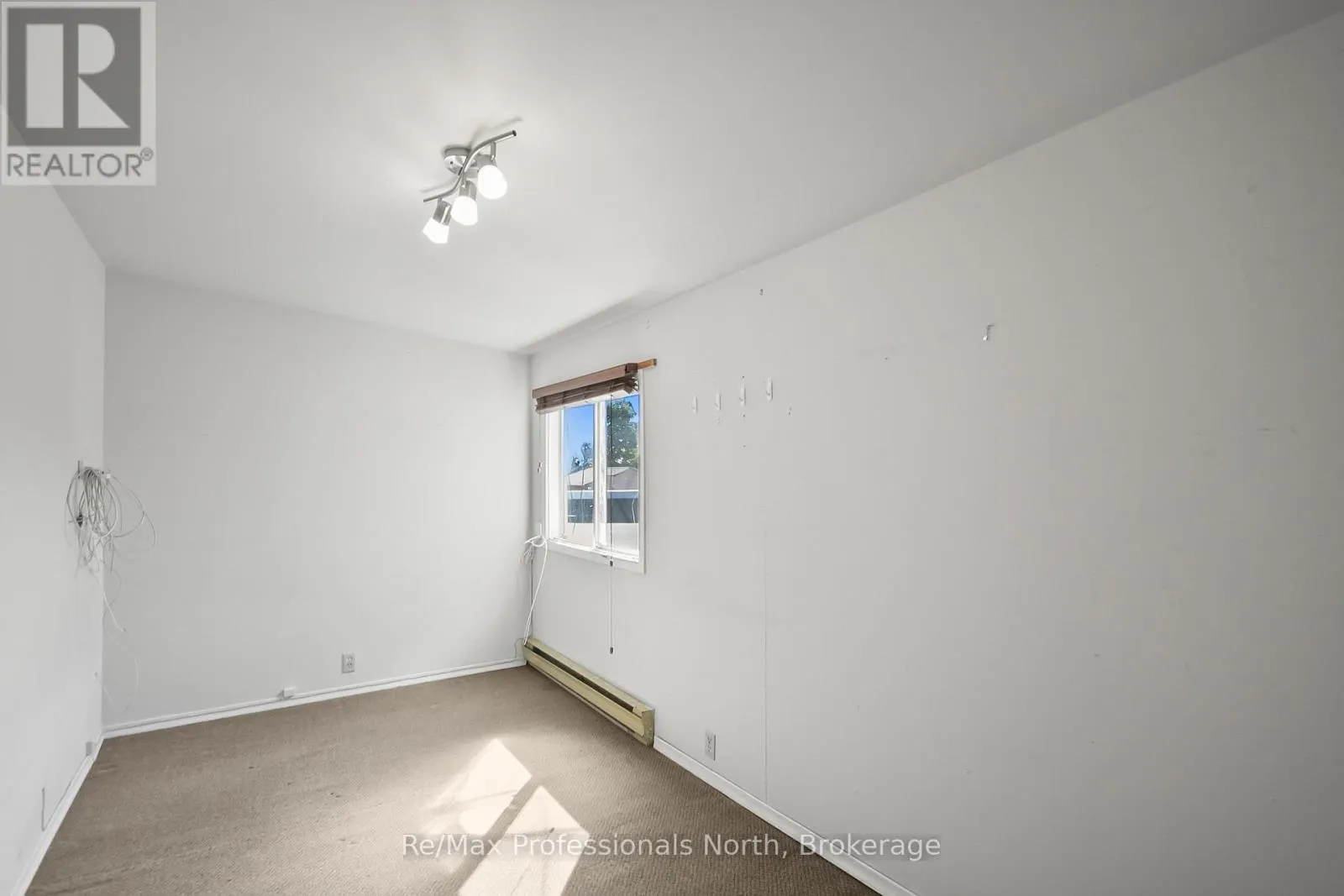 171 MUSKOKA ROAD S