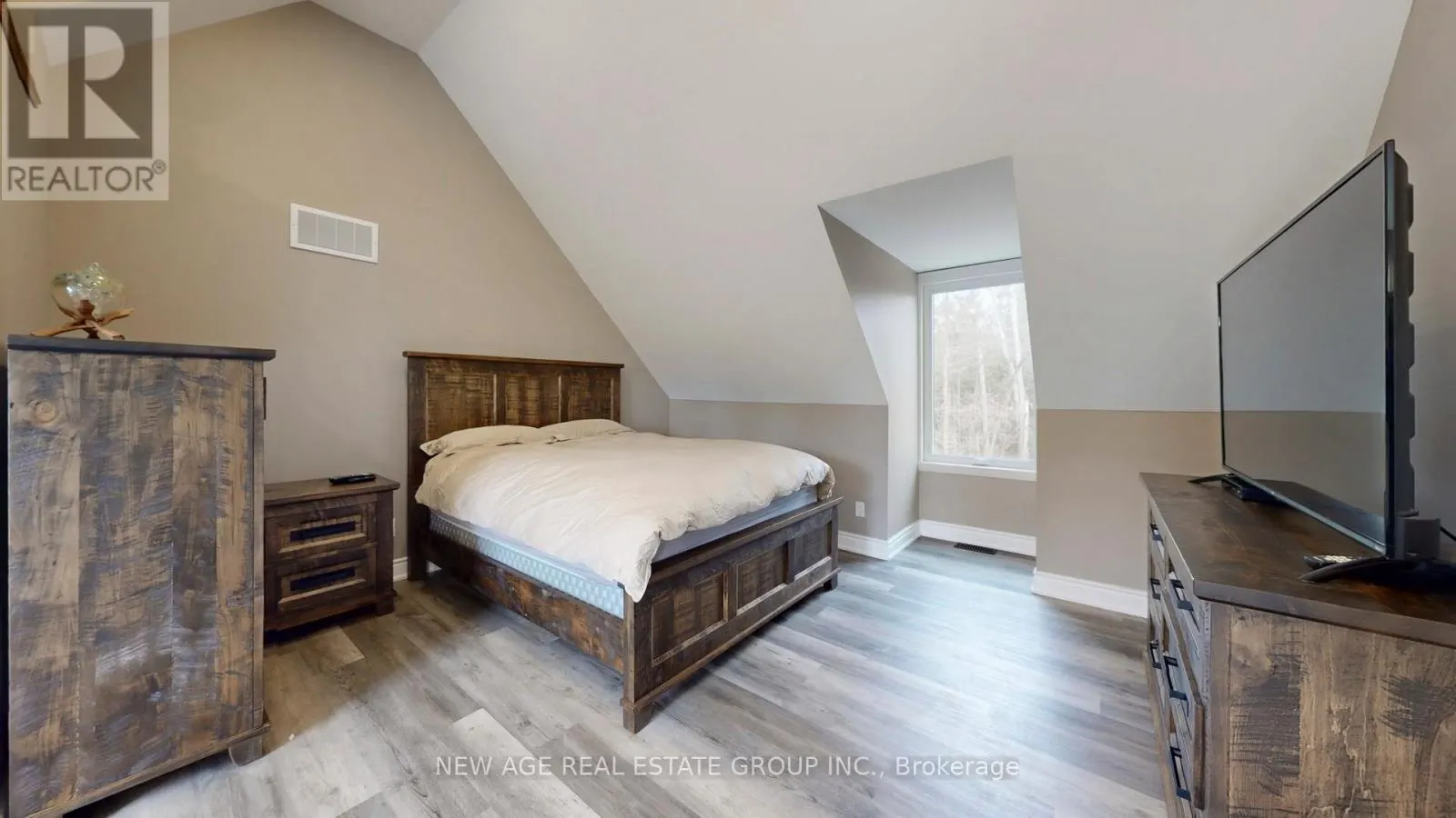 9045 SIDEROAD 17