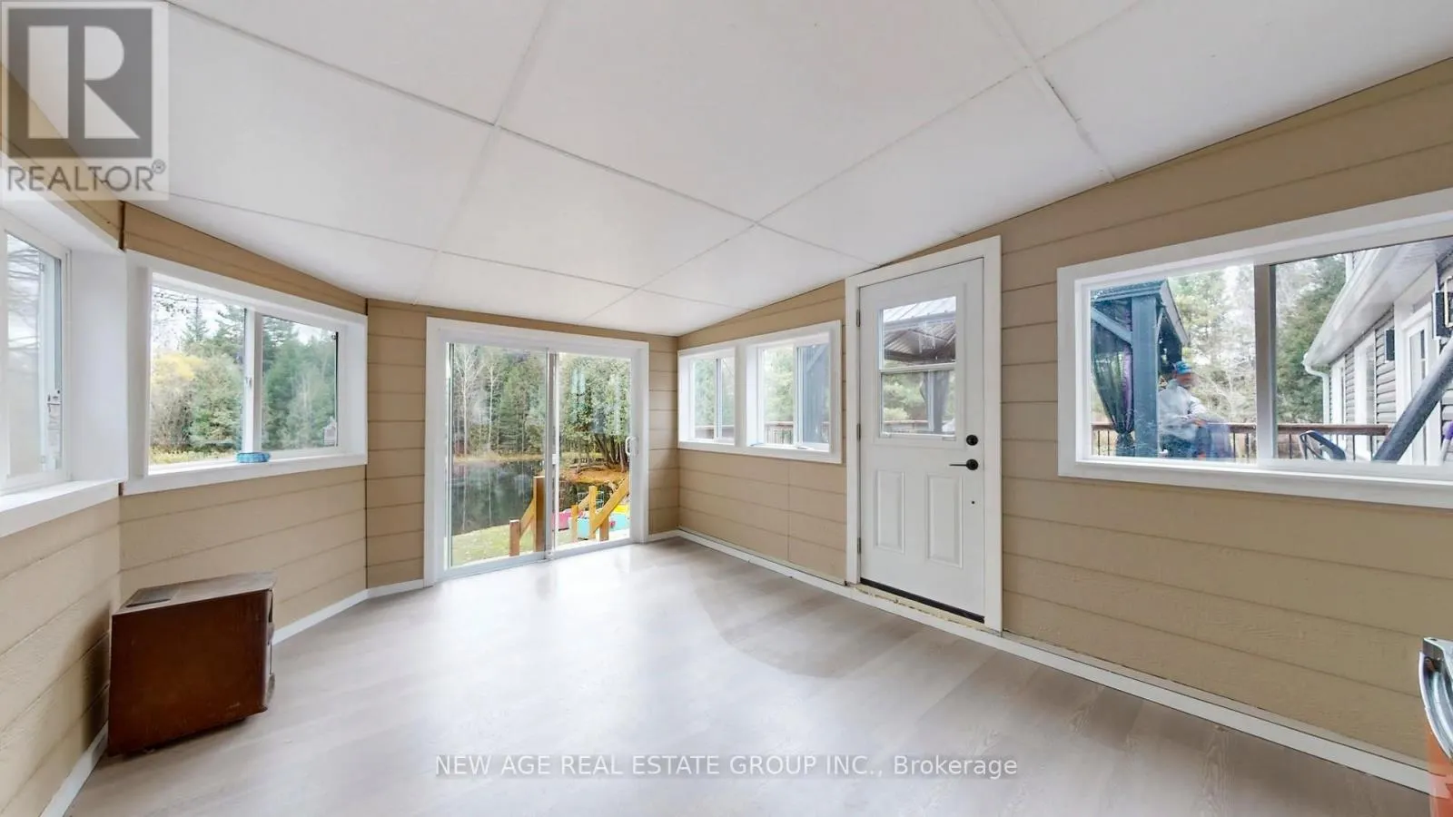 9045 SIDEROAD 17