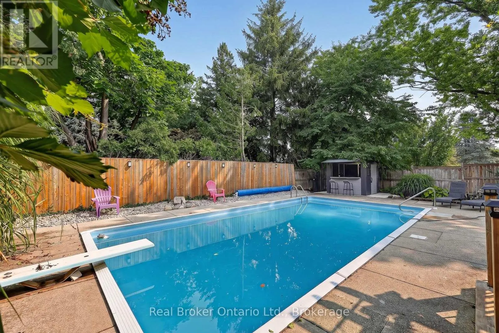 5 GARDINER PLACE
