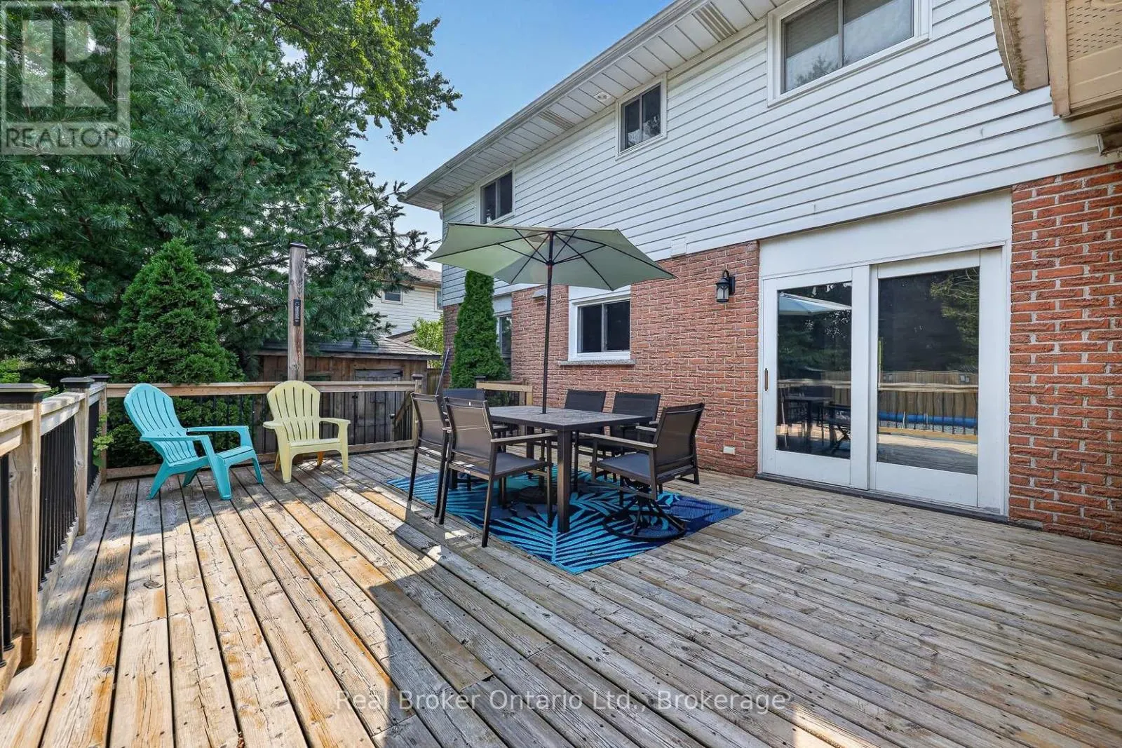 5 GARDINER PLACE