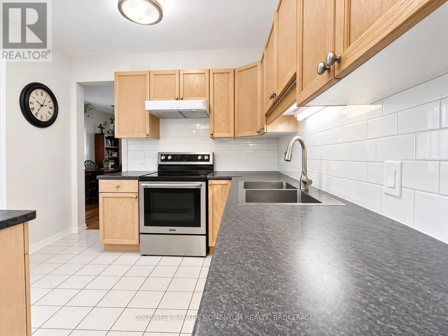 1 - 4114 BUTTERNUT COURT #1