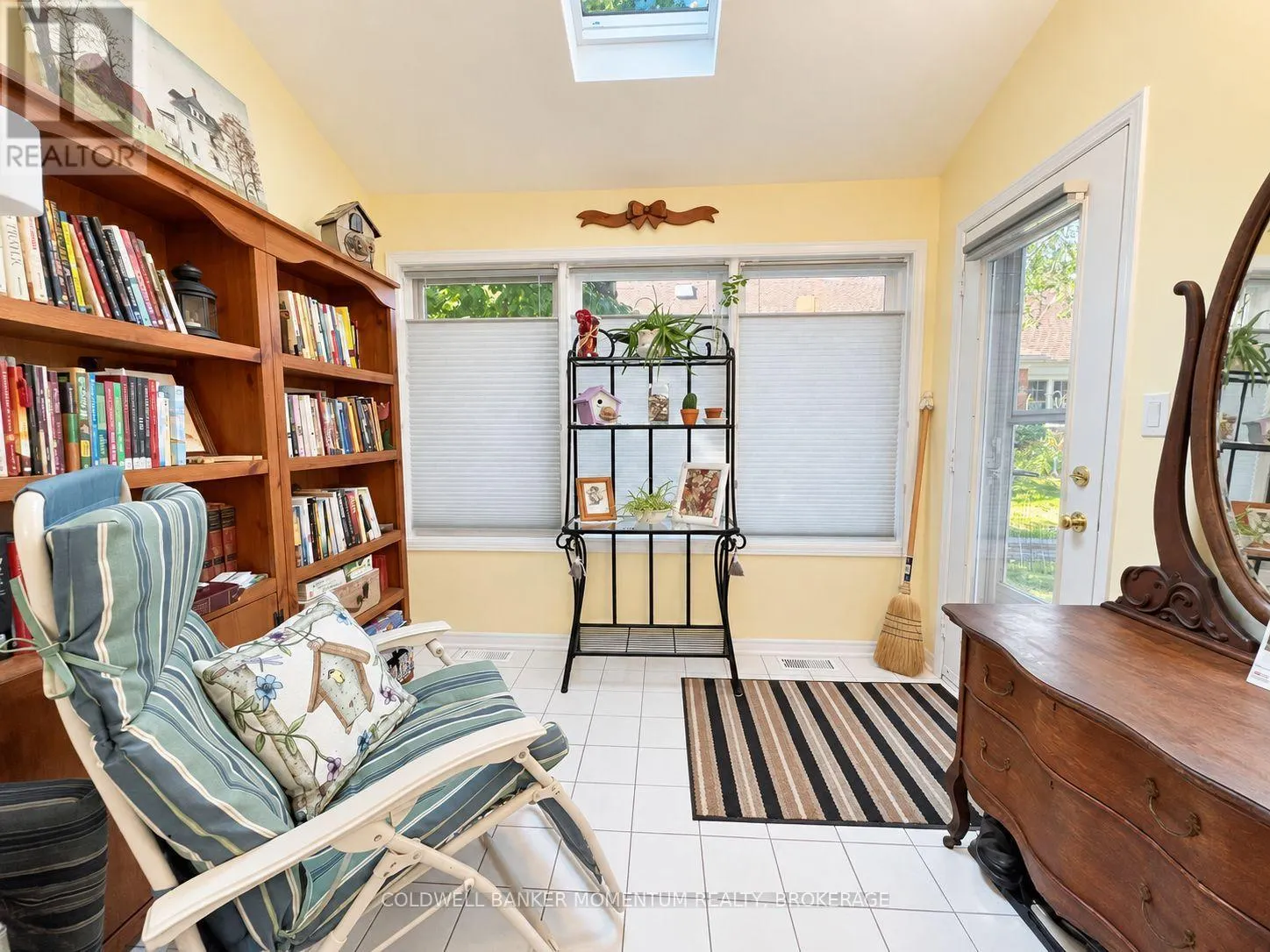 1 - 4114 BUTTERNUT COURT #1