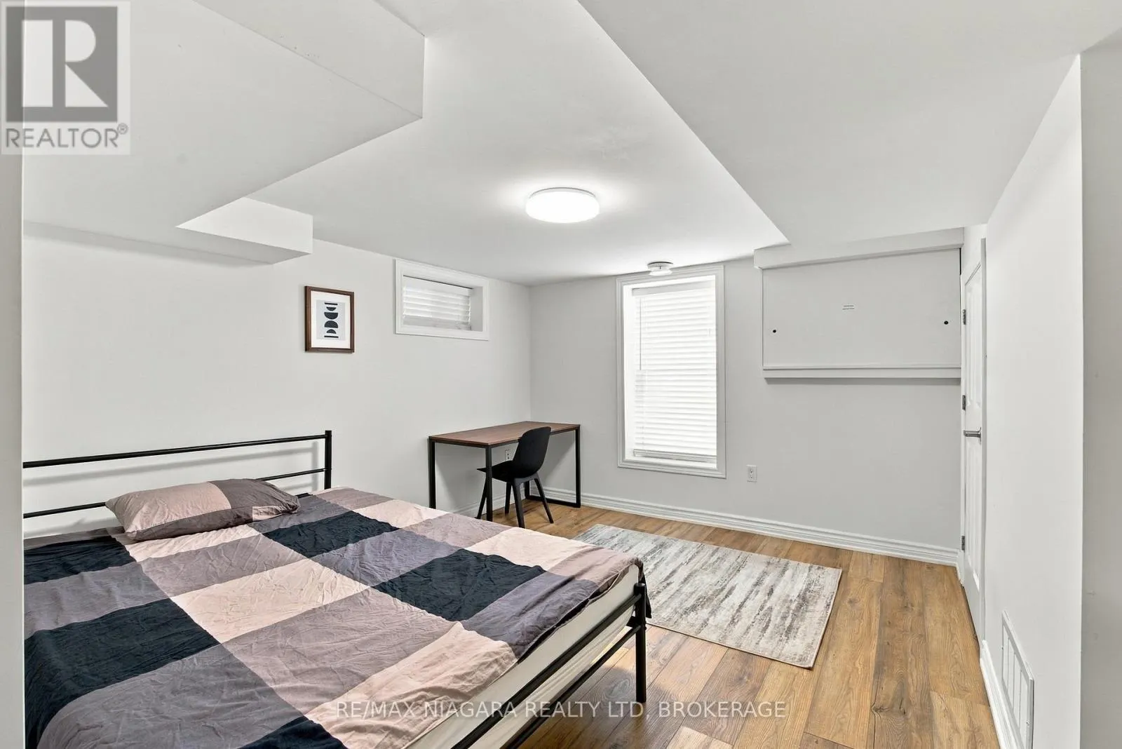 97 GLENDALE AVENUE