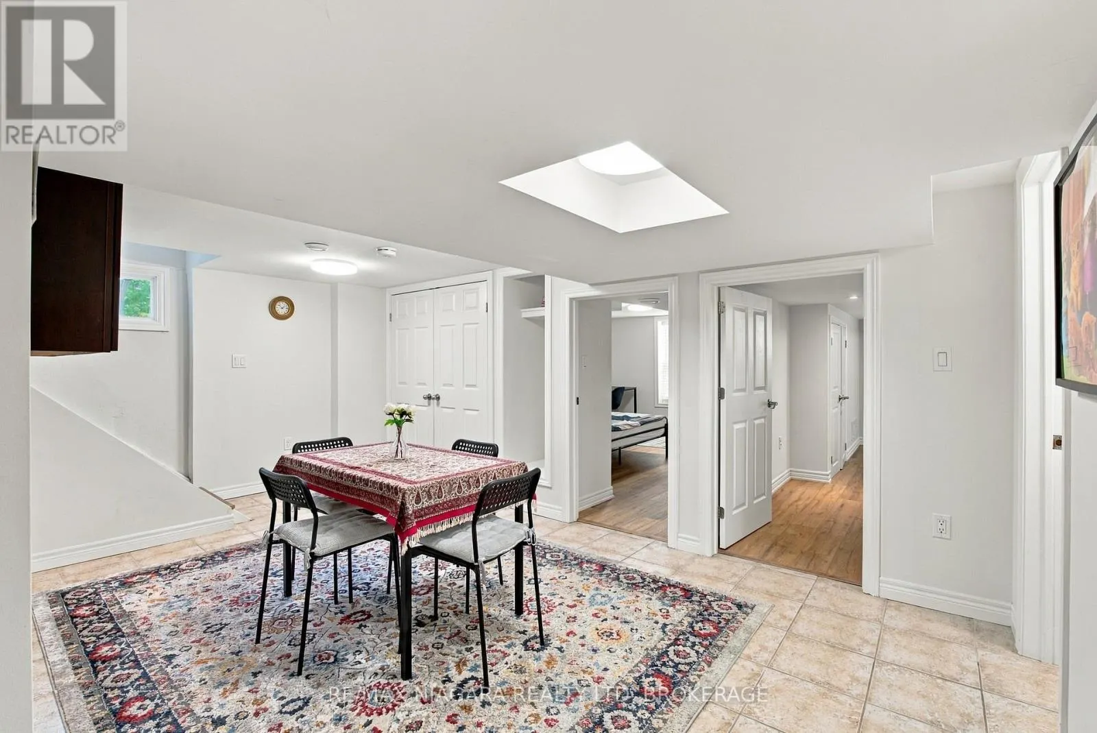 97 GLENDALE AVENUE