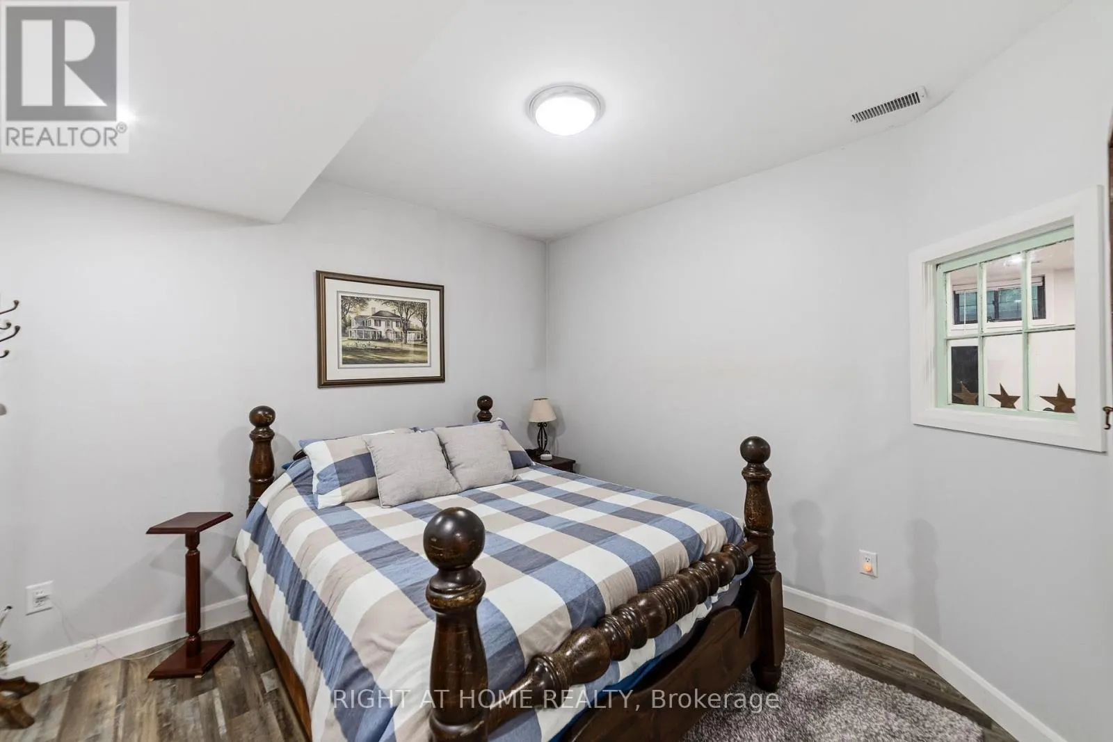 515 HAMILTON DRIVE
