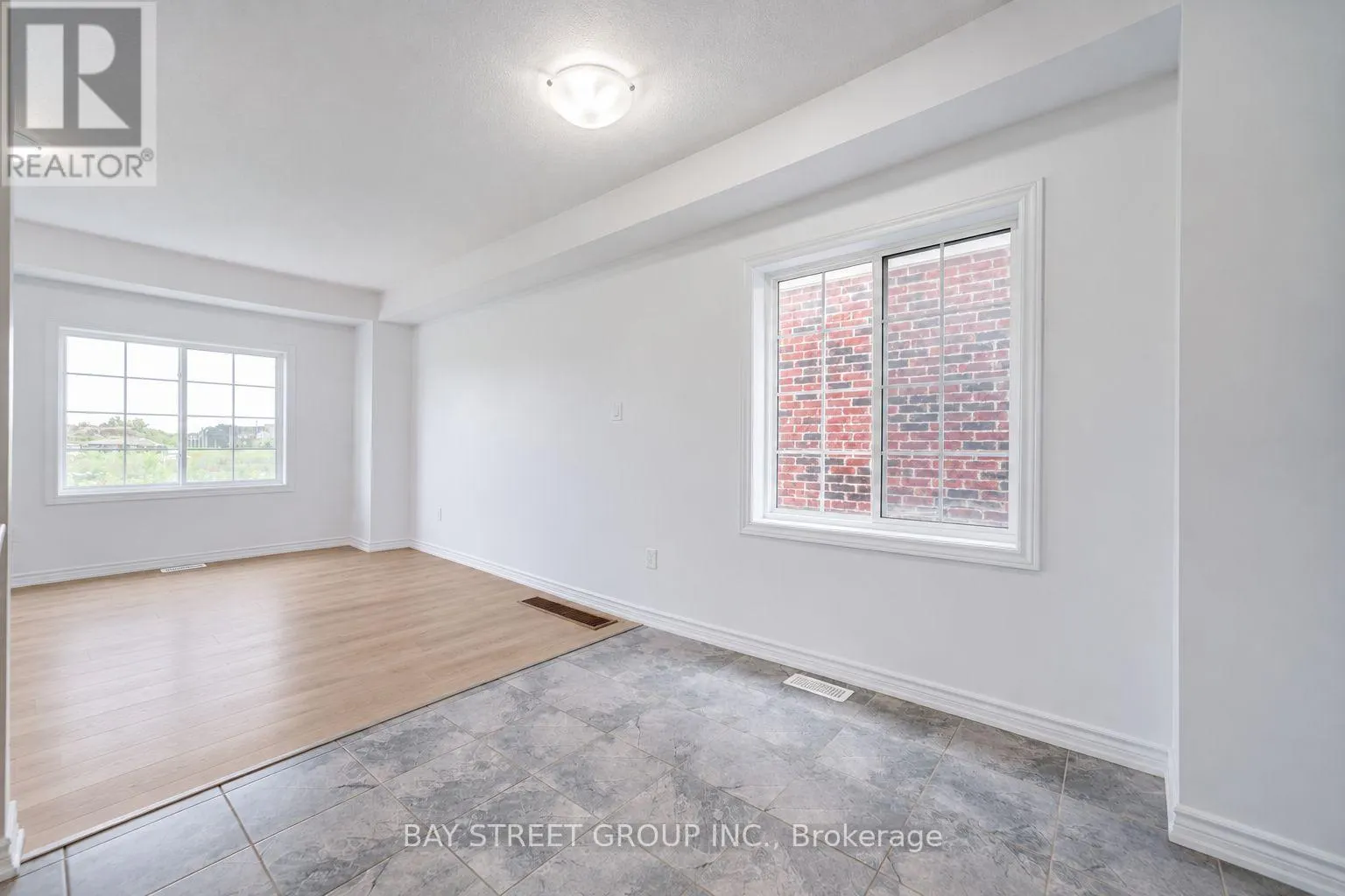 10 ELSEGOOD DRIVE