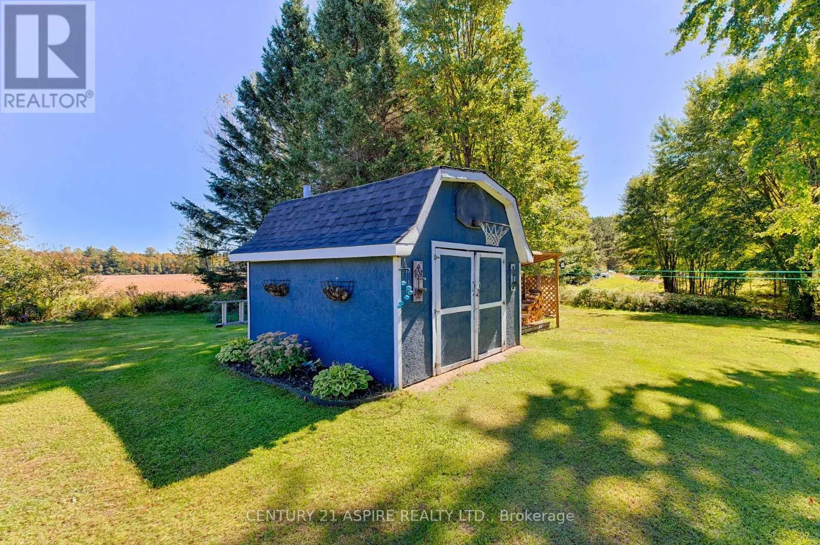 1085 FOREST LEA ROAD