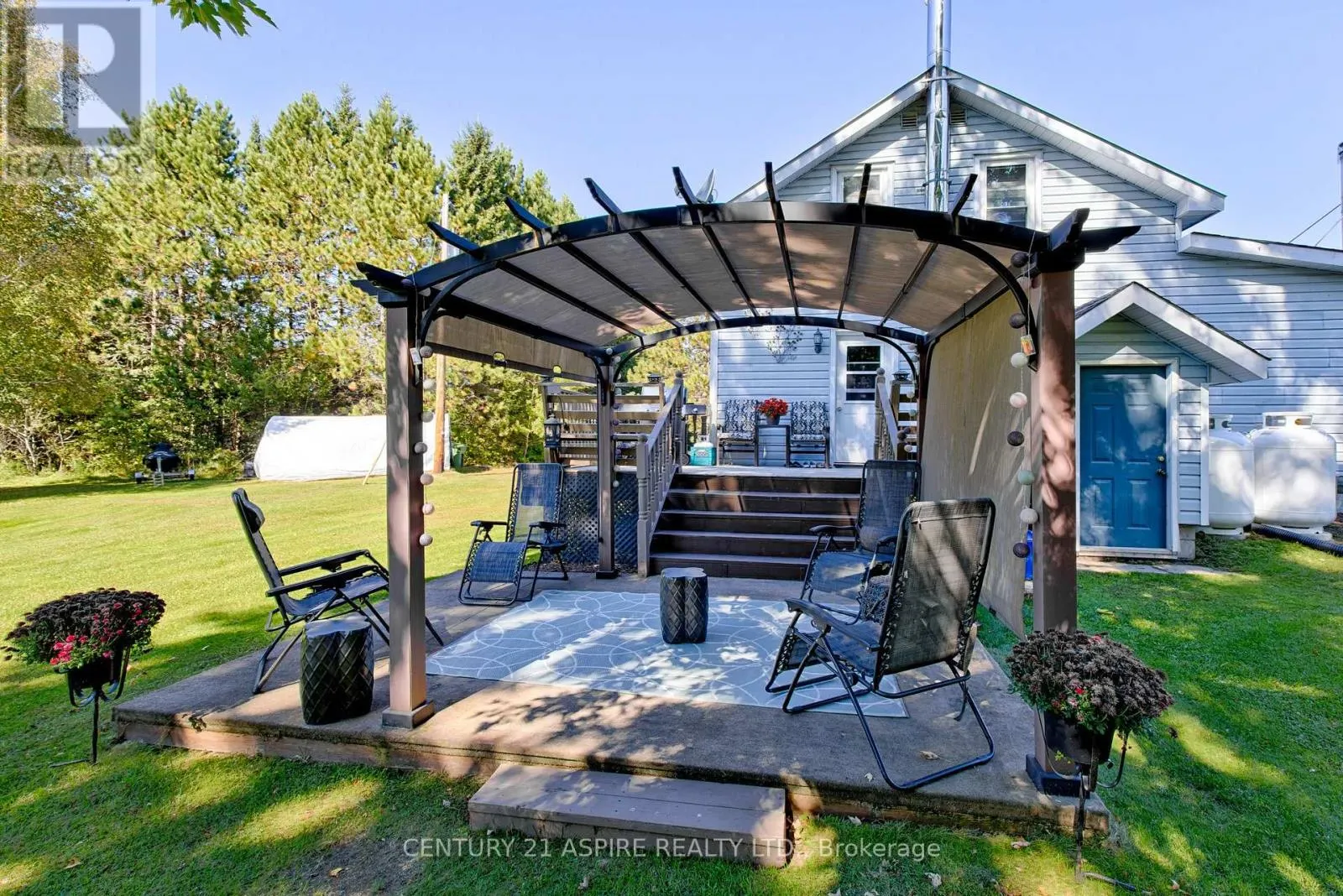 1085 FOREST LEA ROAD