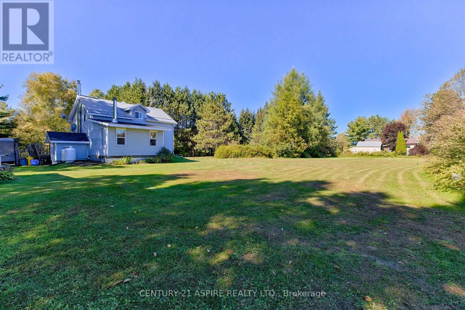1085 FOREST LEA ROAD