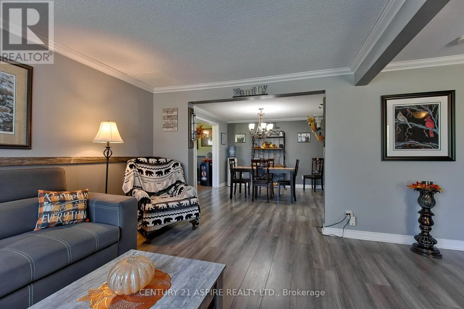 1085 FOREST LEA ROAD