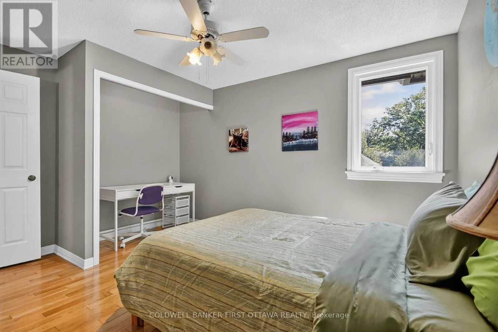 9 FOXRUN LANE