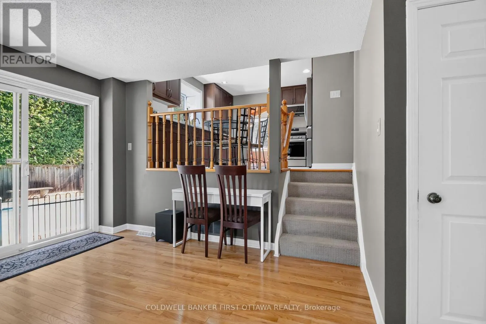 9 FOXRUN LANE