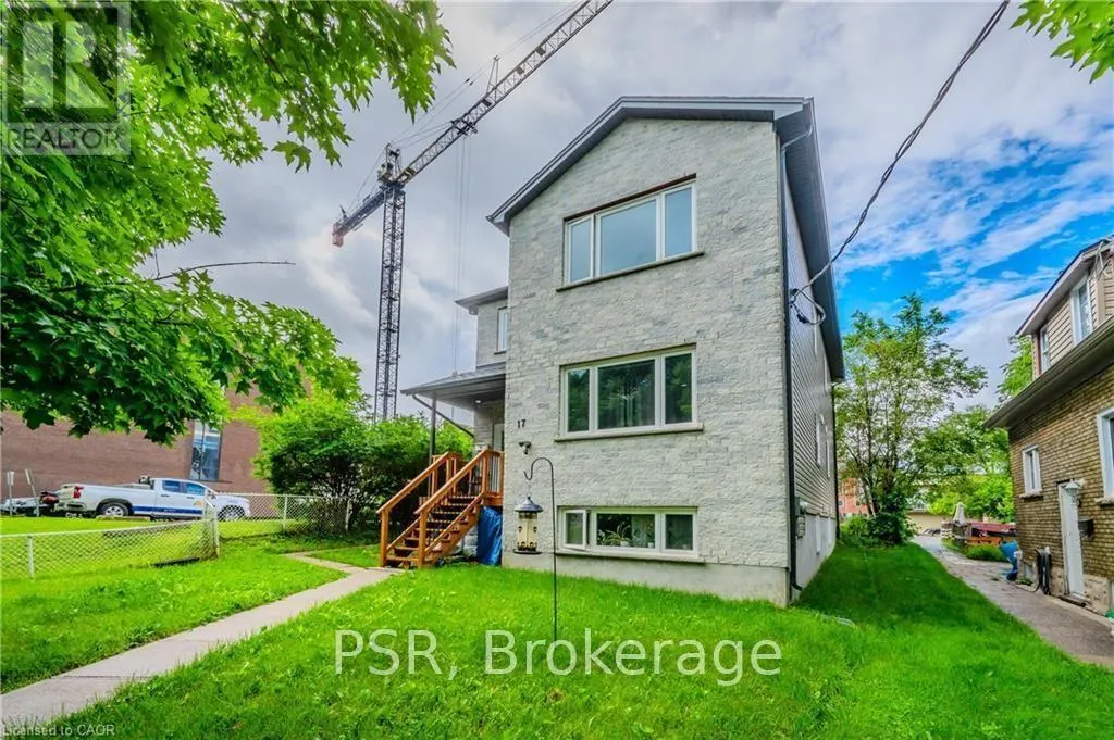 3 - 17 MARY STREET
