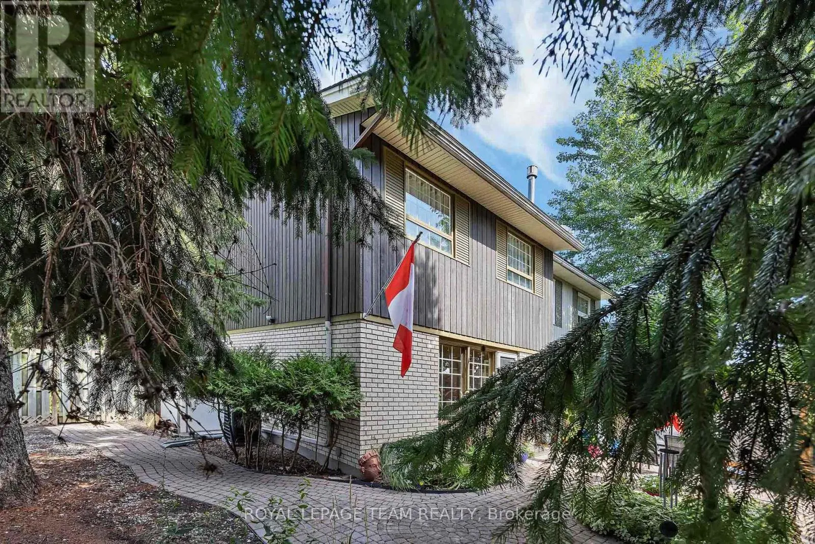28 MONTEREY DRIVE