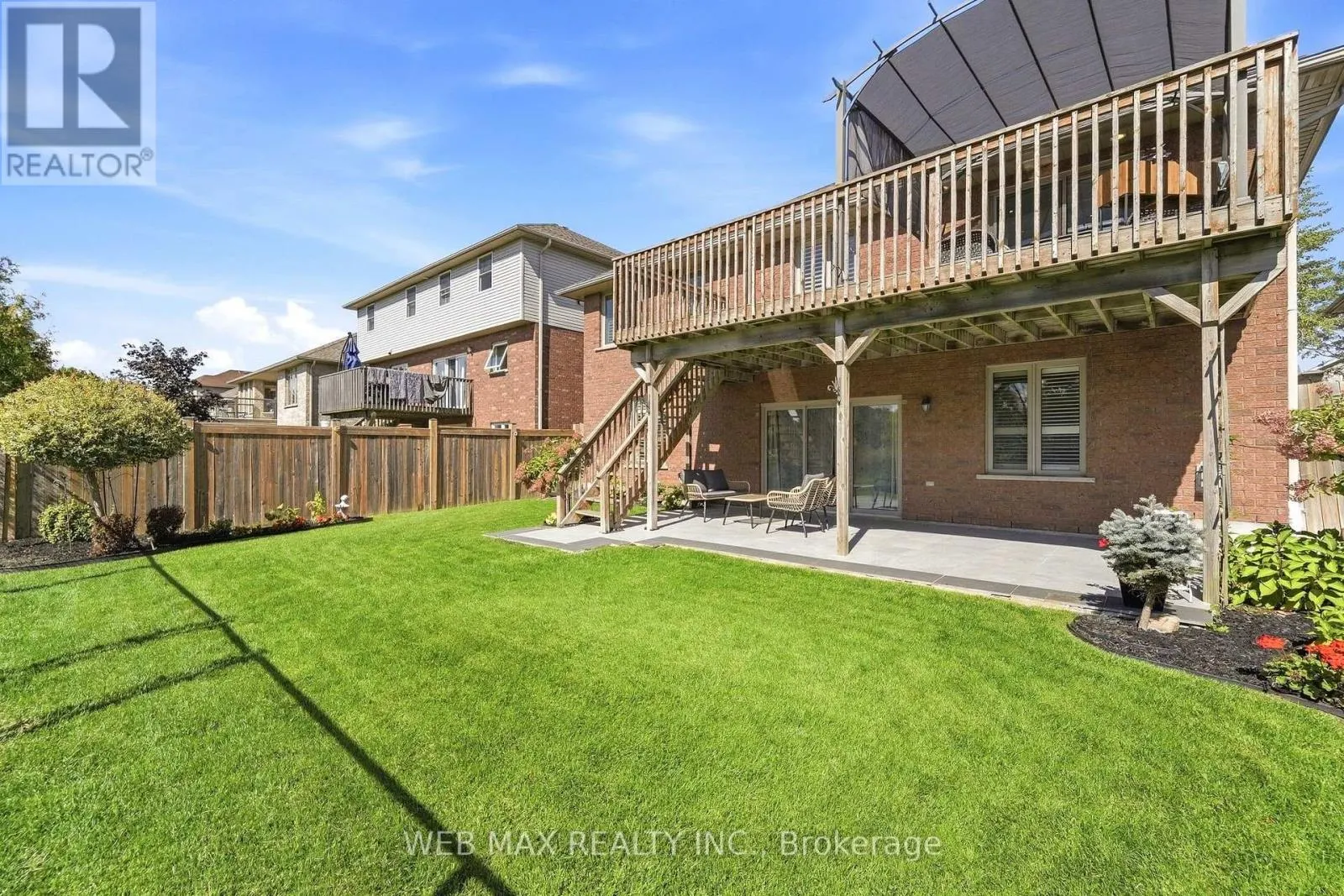 204 KINGFISHER AVENUE