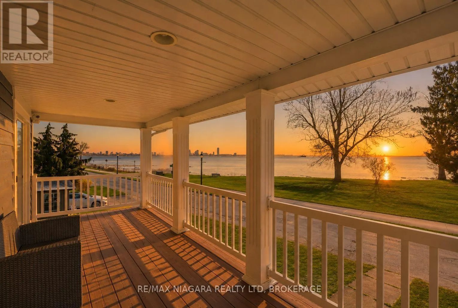 616 LAKESHORE ROAD