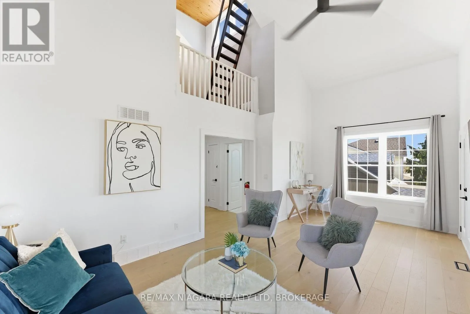 616 LAKESHORE ROAD