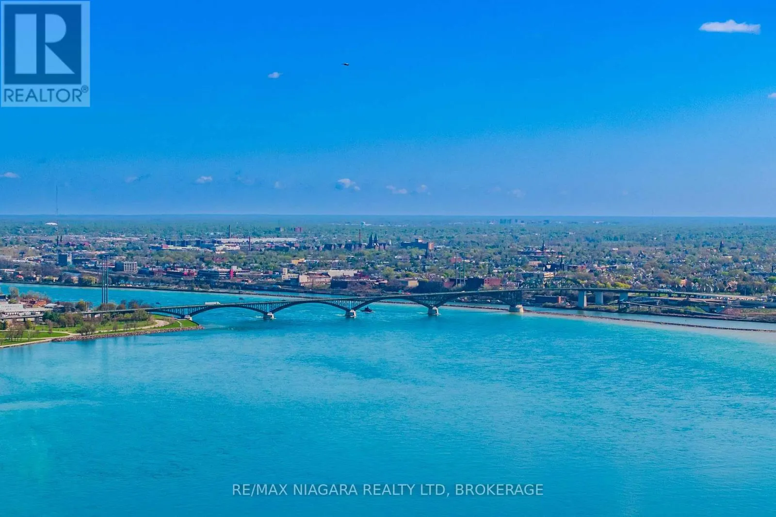 616 LAKESHORE ROAD