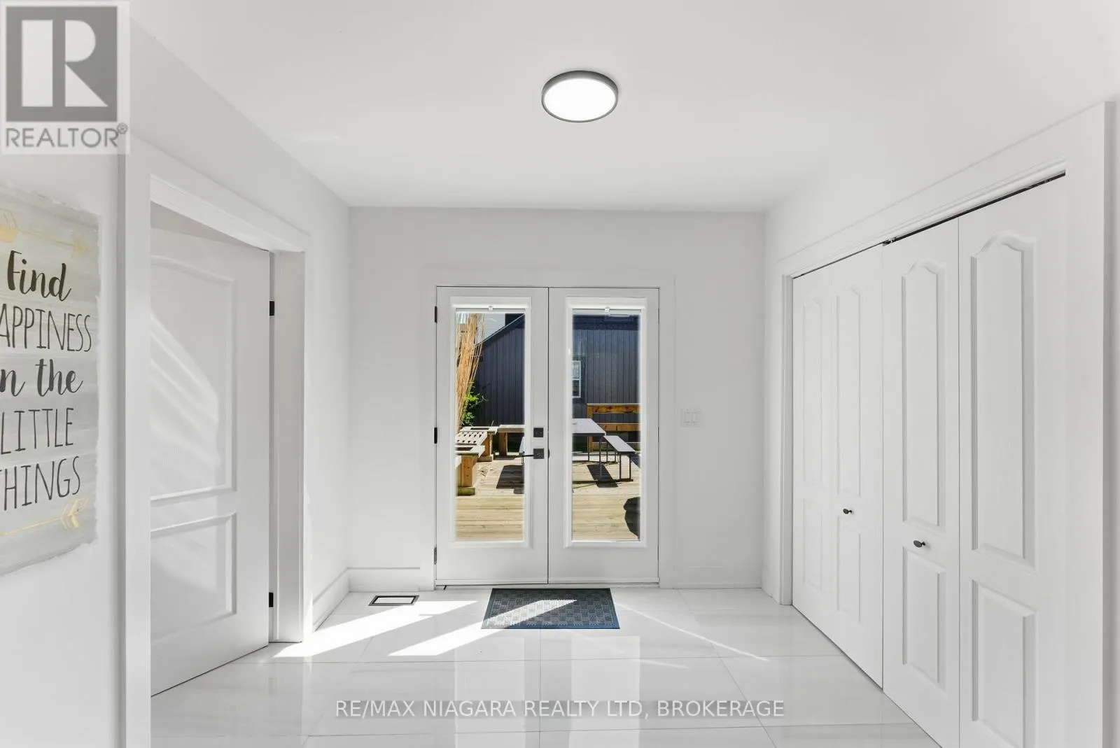 616 LAKESHORE ROAD