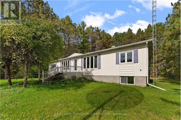 2726 ROUND LAKE ROAD
