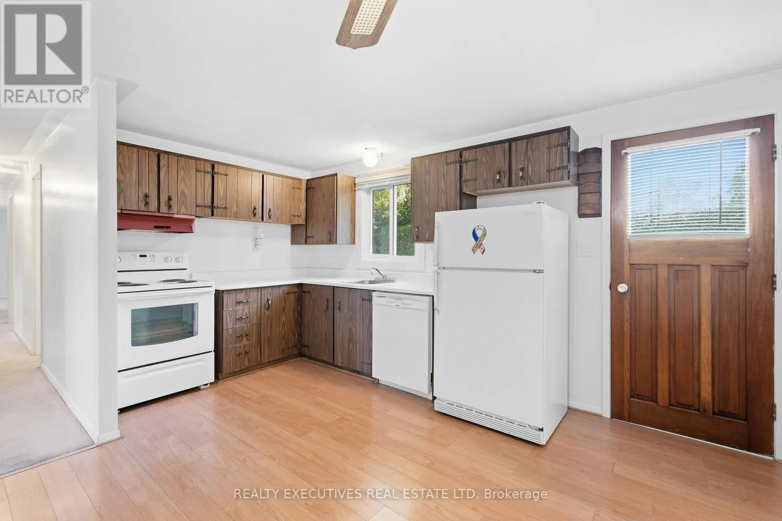 441 MAY STREET