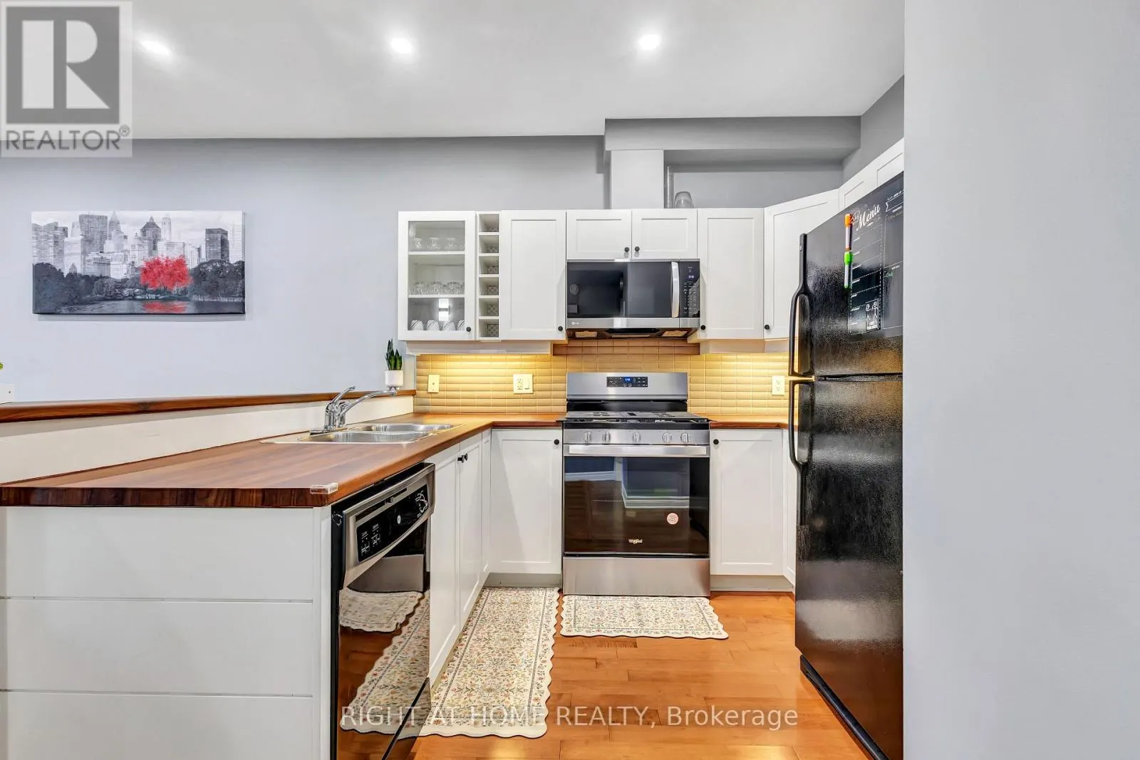 314 ROYAL FERN WAY