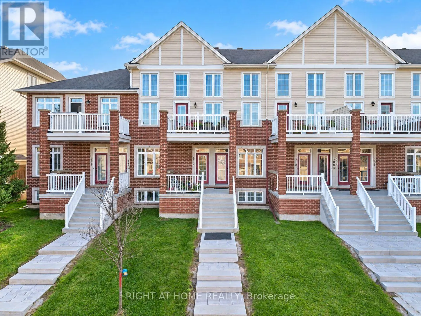 314 ROYAL FERN WAY